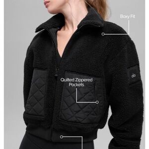 ALO Yoga Women's Black Sherpa edge bomber Jacket